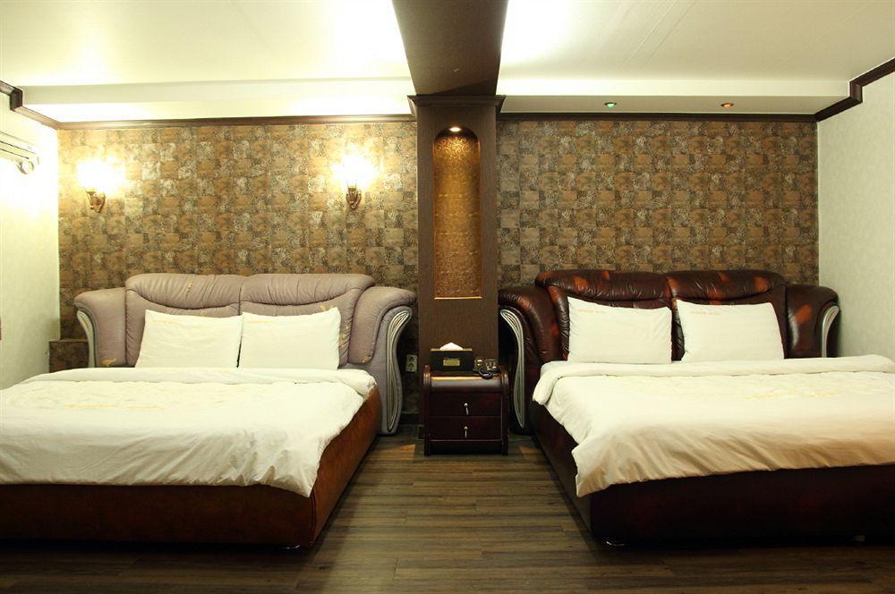 Hotel Diamond Suwon Esterno foto