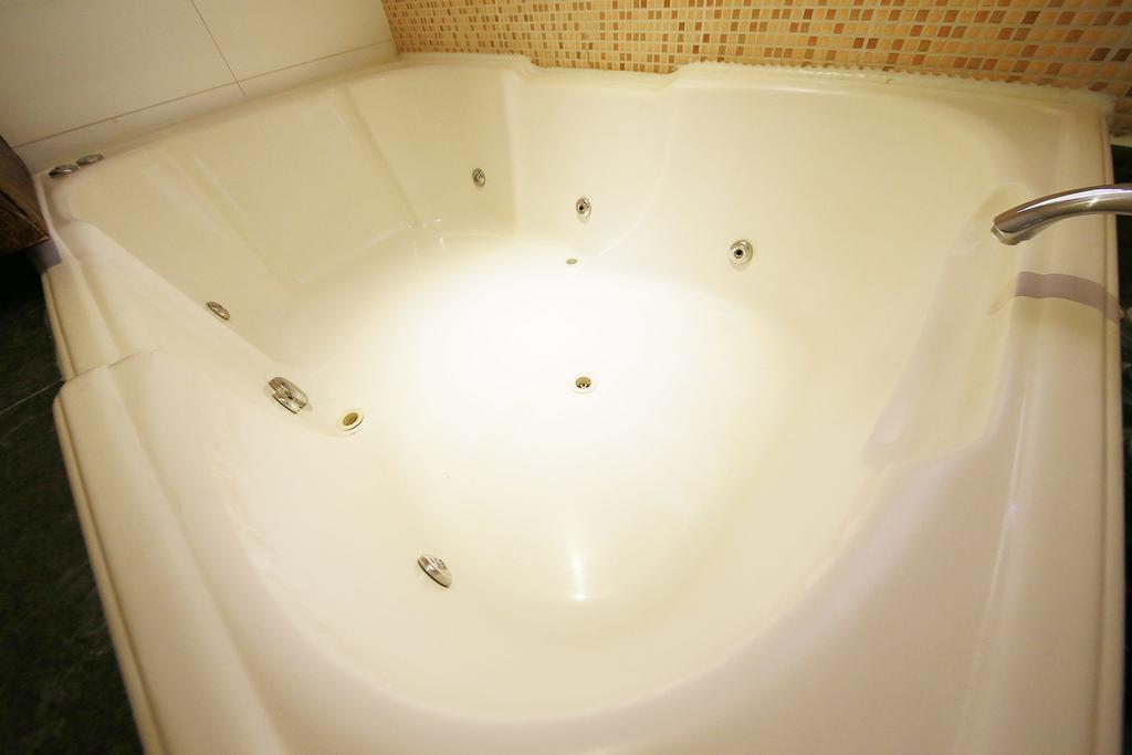 Hotel Diamond Suwon Esterno foto