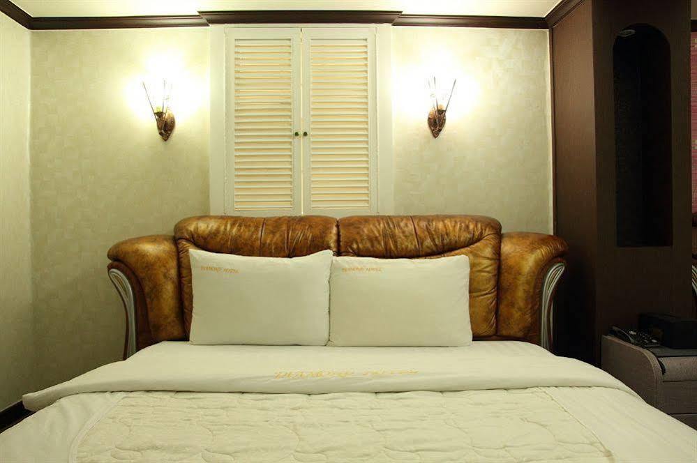 Hotel Diamond Suwon Esterno foto